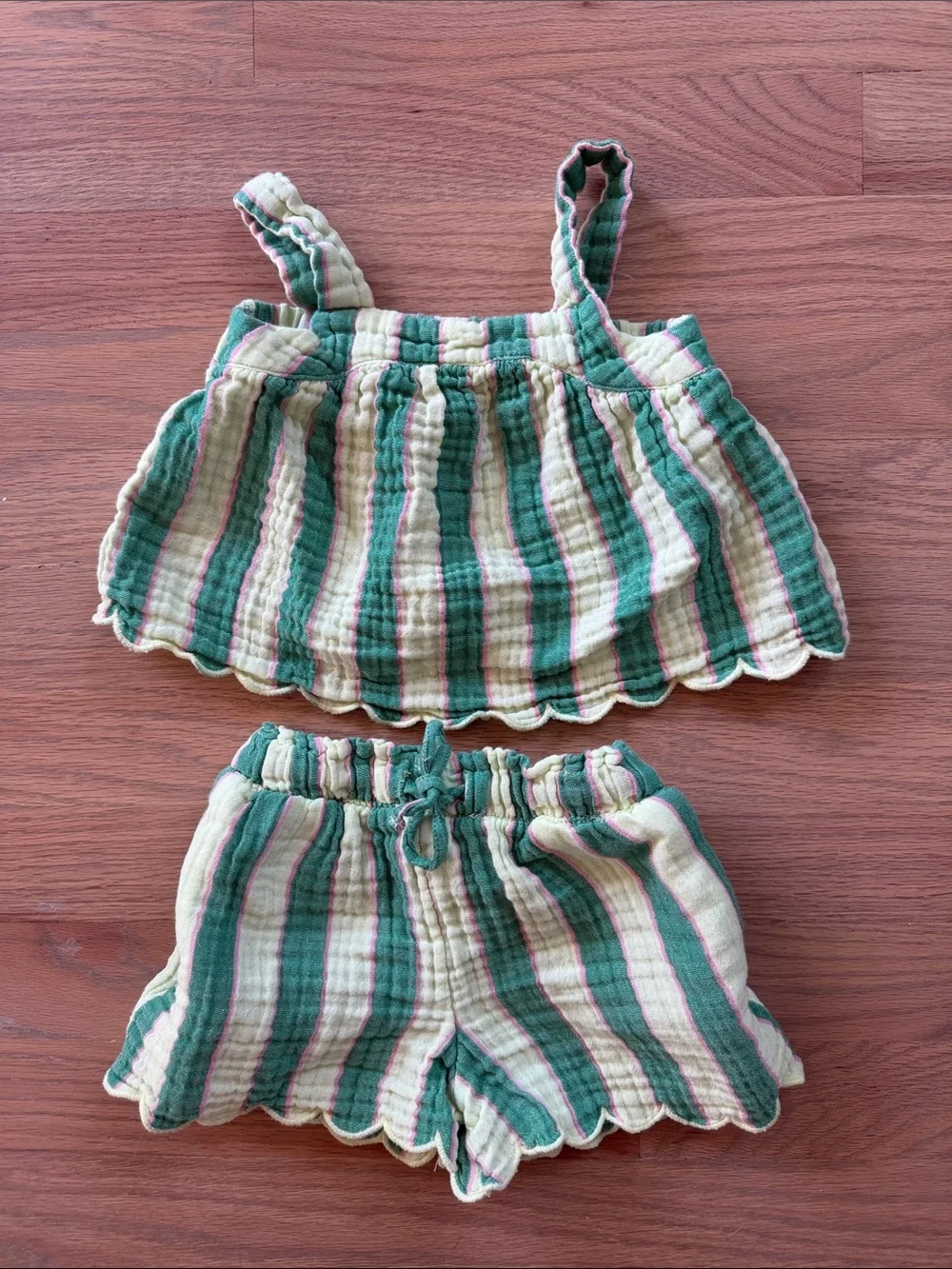 Old Navy Green and Cream Striped Cotton Toddler Girls Matching Set 18-24M